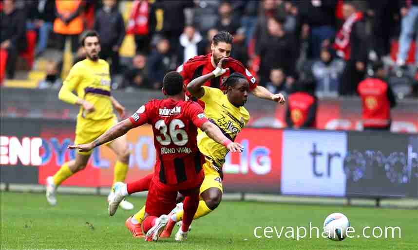 Gaziantep FK, Eyüpspor'u 3-1 Mağlup Ederek Galibiyete Uzandı