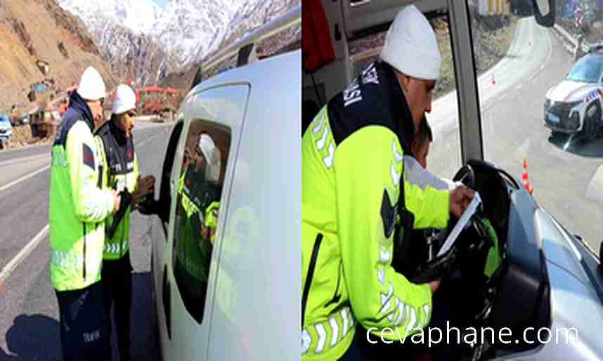 Hakkari'de Yolcu Güvenliği İçin Trafik Denetimi