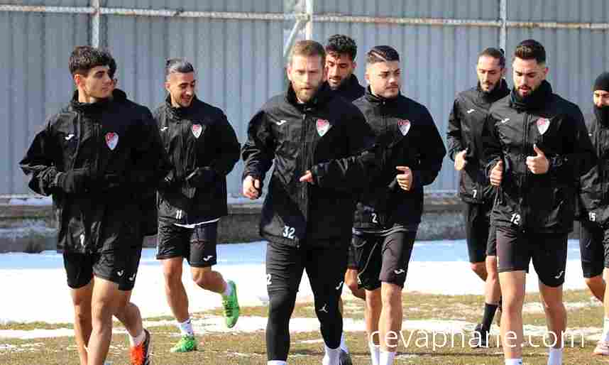 Elazığspor'da Transfer Hareketliliği: Giden 7 Oyuncuya Karşılık 5 Yeni Transfer