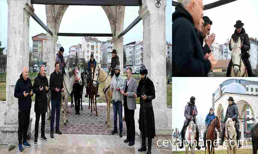 İspanya'dan At Sırtında Hacca Giden 3 Aday Edirne'den Dualarla Uğurlandı