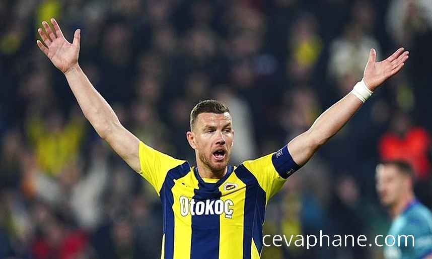 Fenerbahçe'ye Üzücü Haber: Edin Dzeko'nun Elinde Kırık Tespit Edildi