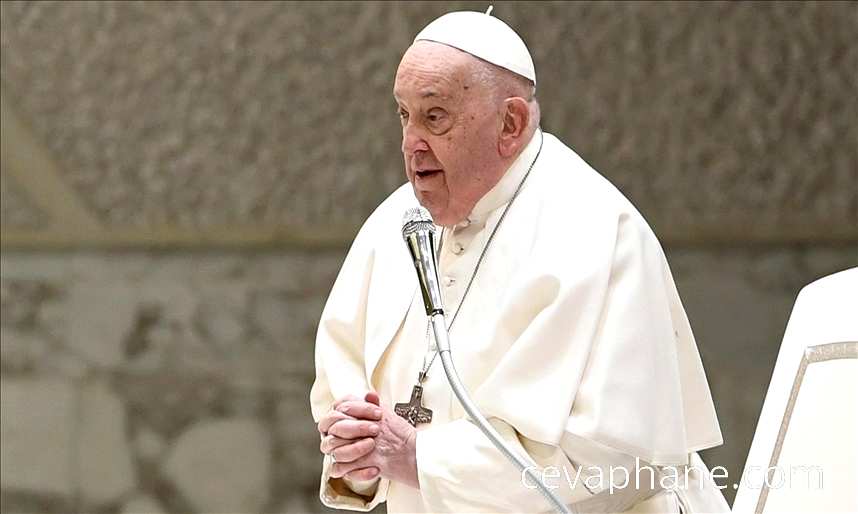 Papa'nın Sağlık Durumu: Papa Franciscus'un Durumu Kritik, Solunum Krizi Yaşamadı