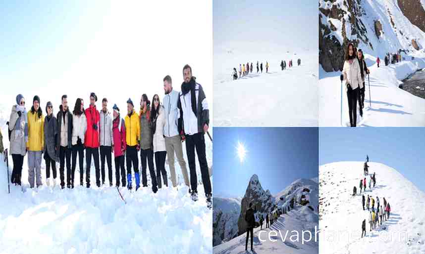 Muş'ta Doğaseverlerden Karla Kaplı Kanyonda Unutulmaz Yürüyüş