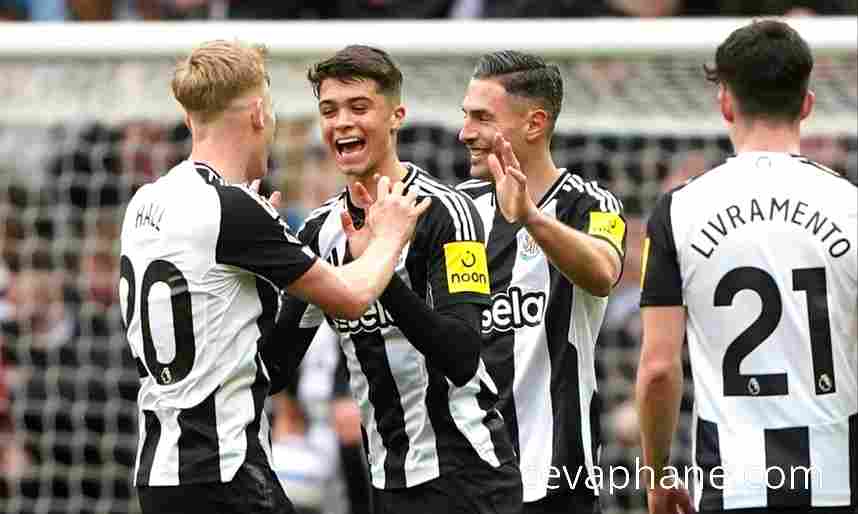 Newcastle United, Gol Düellosunda Nottingham Forest'ı Devirdi