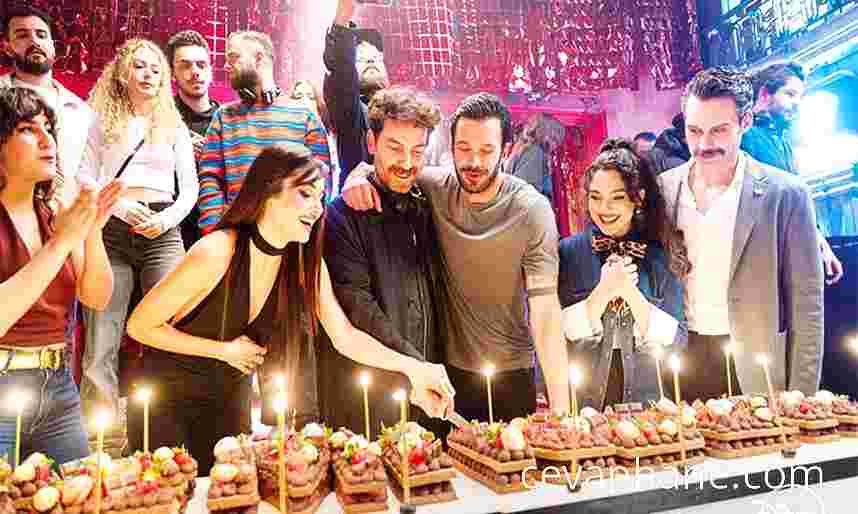 Hande Erçel ve Barış Arduç'tan Yeni Dizi: Aşkı Hatırla