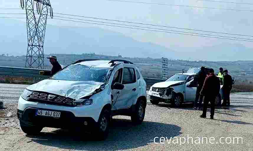 Sarıgöl'de Trafik Kazası: 6 Yaralı Hastanelik Oldu