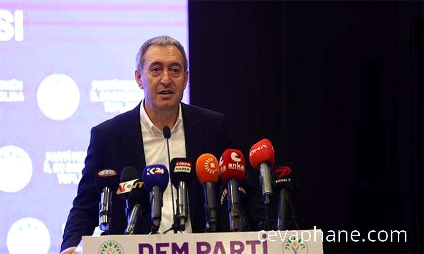 DEM Parti'den Öcalan'ın Çağrısına Destek: Süreç Hükümetten Atılacak Adımları Bekliyor