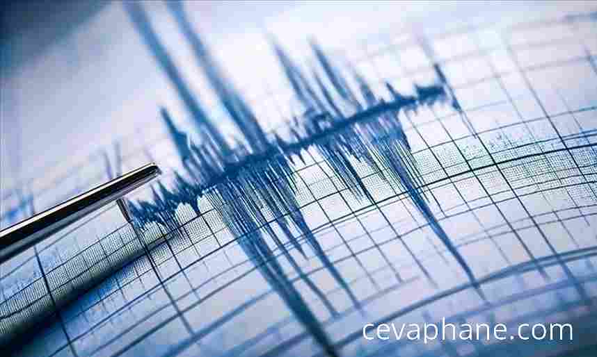 İran'da 5.1 Büyüklüğünde Deprem: İranşehr Sarsıldı